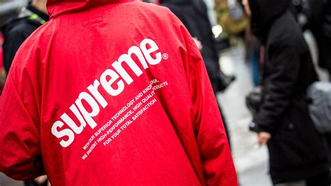 supreme fashion brand.